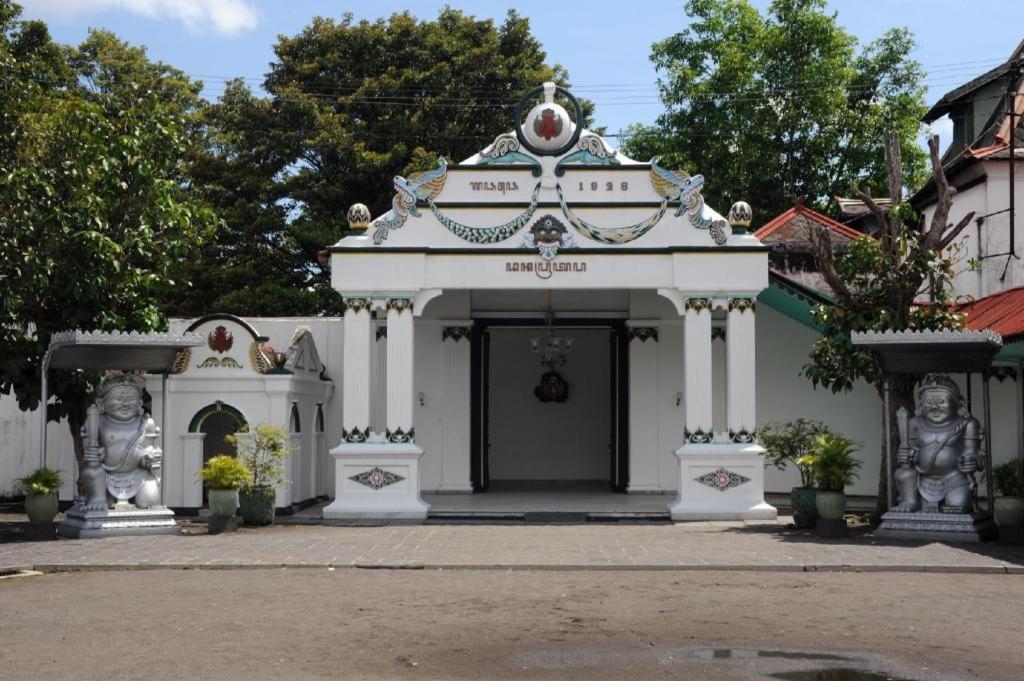 Grage Jogja Hotel Yogyakarta Esterno foto