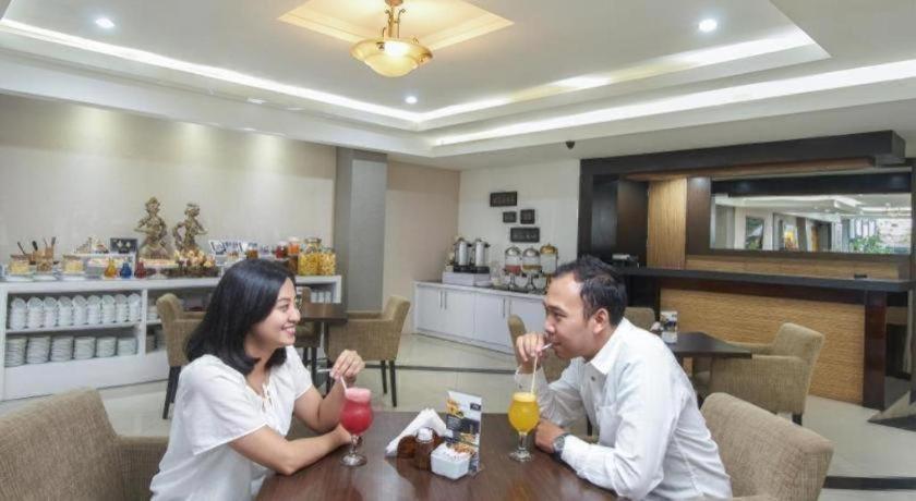 Grage Jogja Hotel Yogyakarta Esterno foto